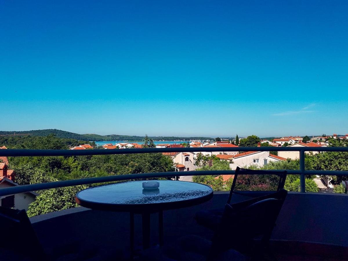 Apartments Ondamarina Медулин Екстериор снимка
