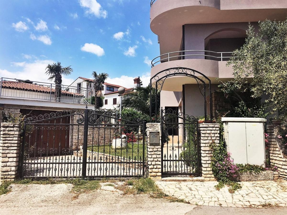 Apartments Ondamarina Медулин Екстериор снимка